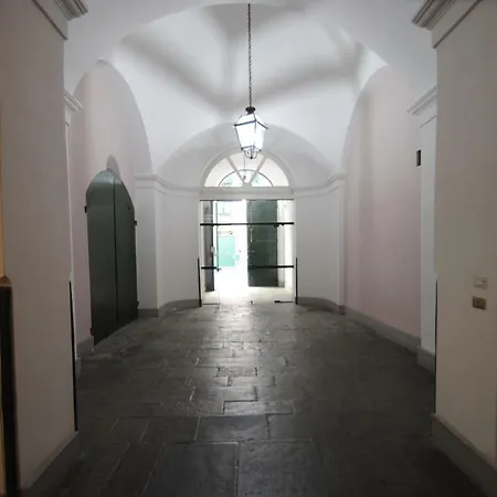 Apartment New In Historical Center